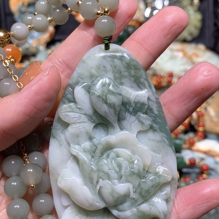 岫玉毛衣链未镶嵌