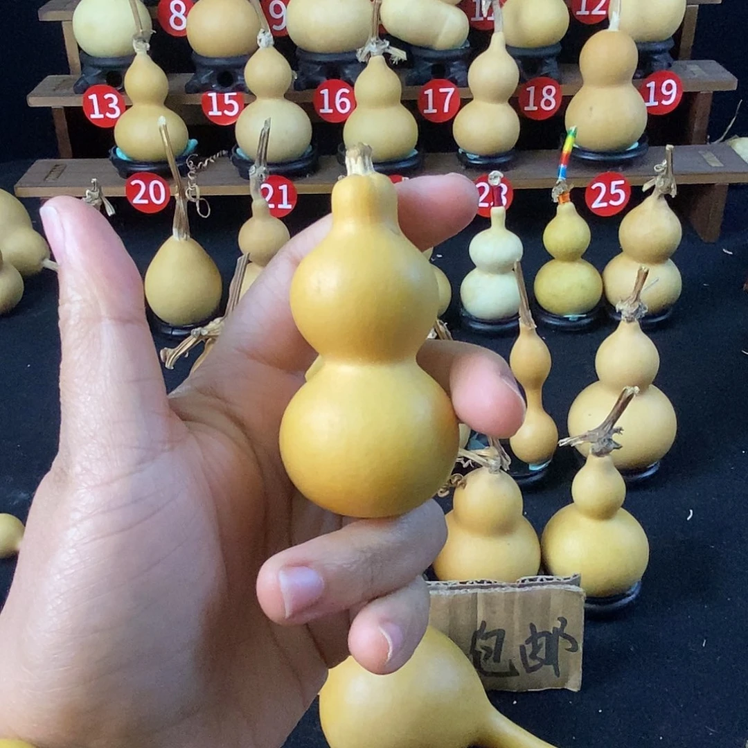 于***钱一物一拍，不退不换