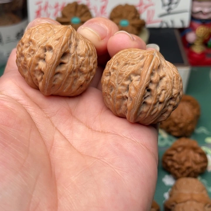 【闪购商品】文玩核桃吊坠35全品铁锤