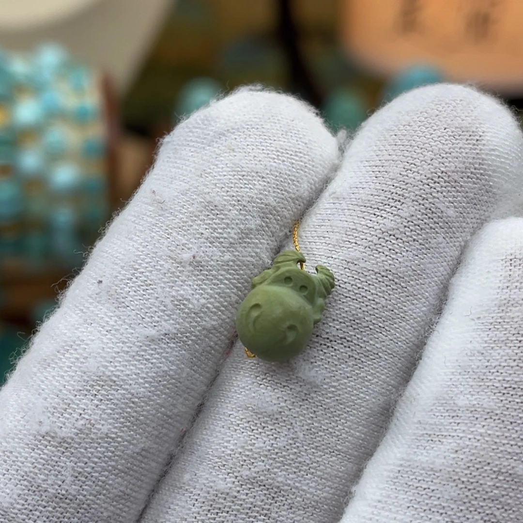 绿松石未镶嵌小牛编号127