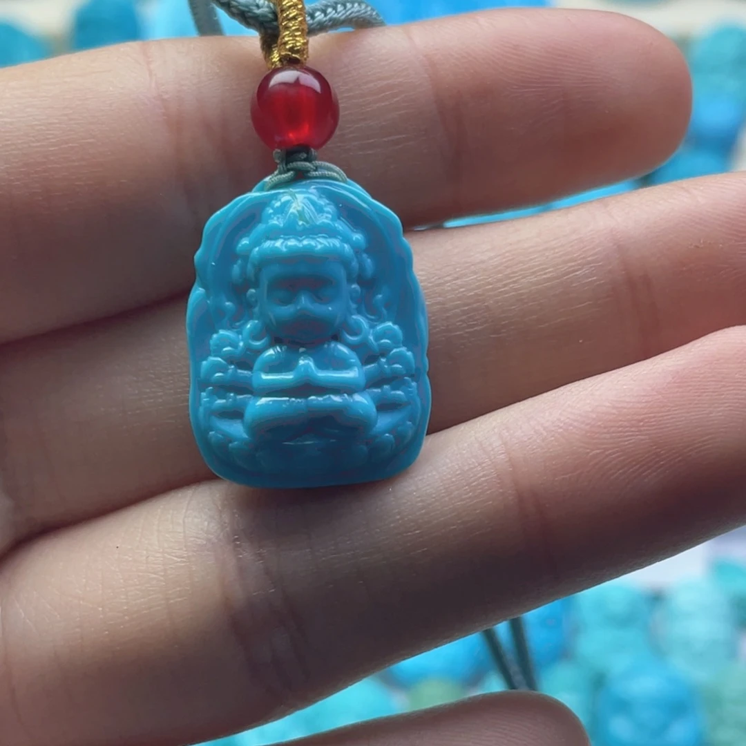 绿松石未镶嵌天然原矿绿松石雕刻件