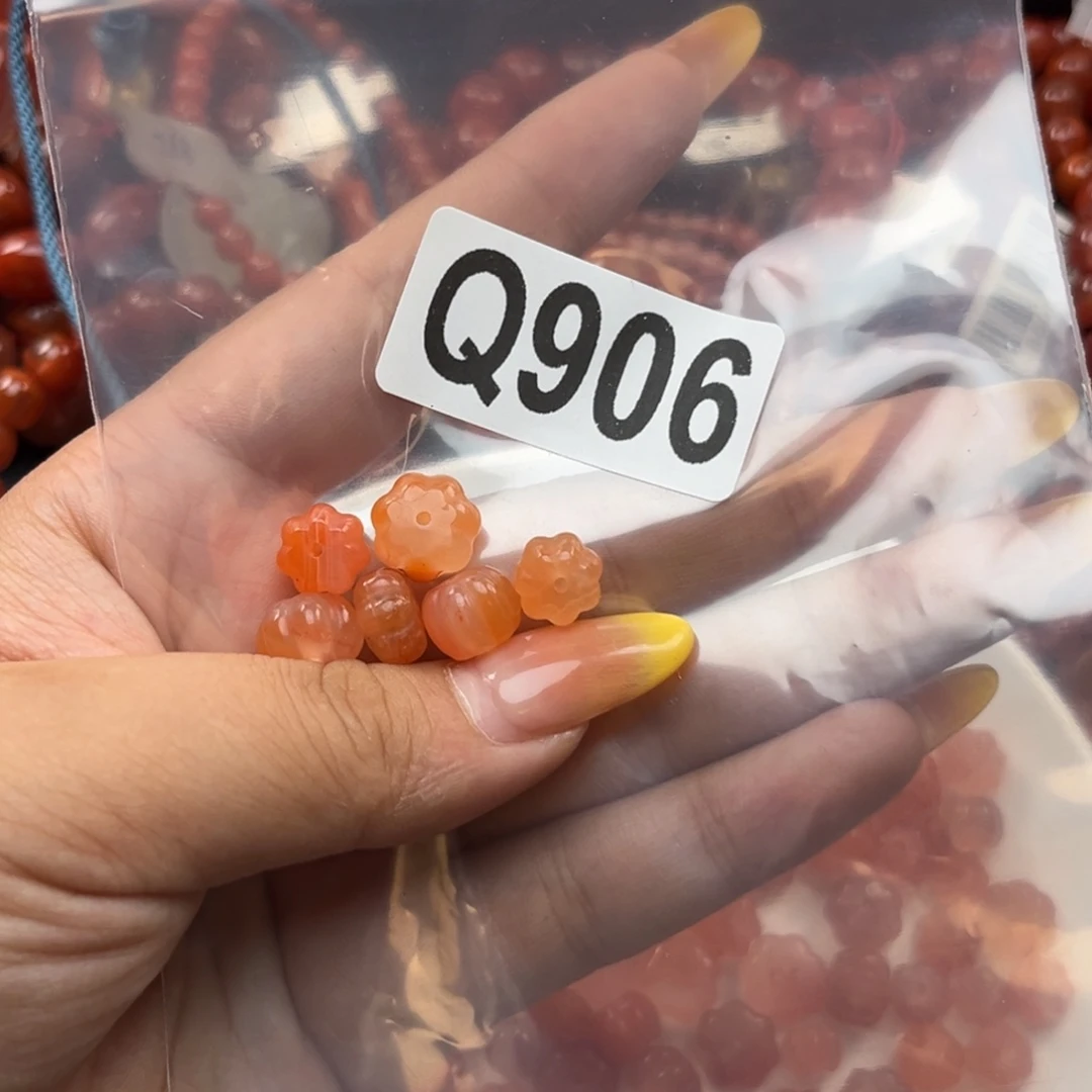 手链未镶嵌南红玛瑙听*?
