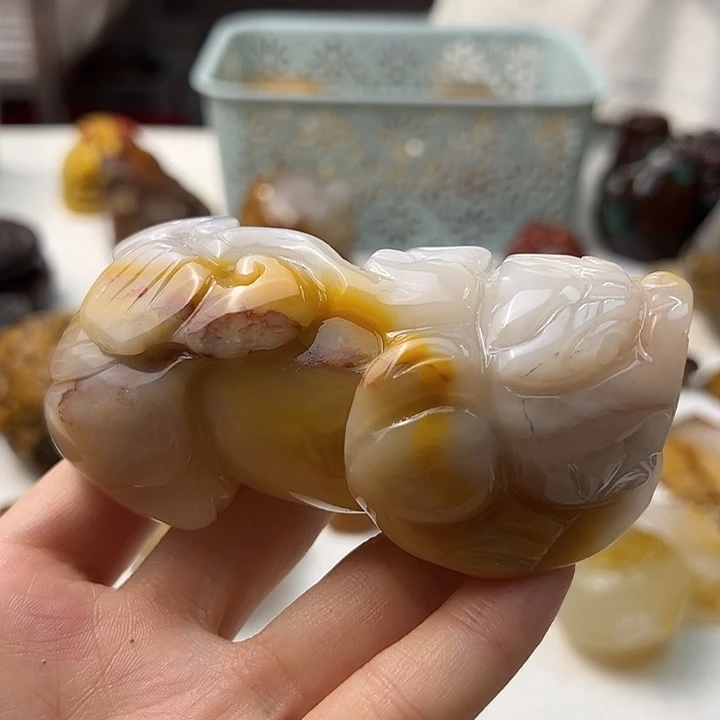 未镶嵌颈饰玛瑙/玉髓
