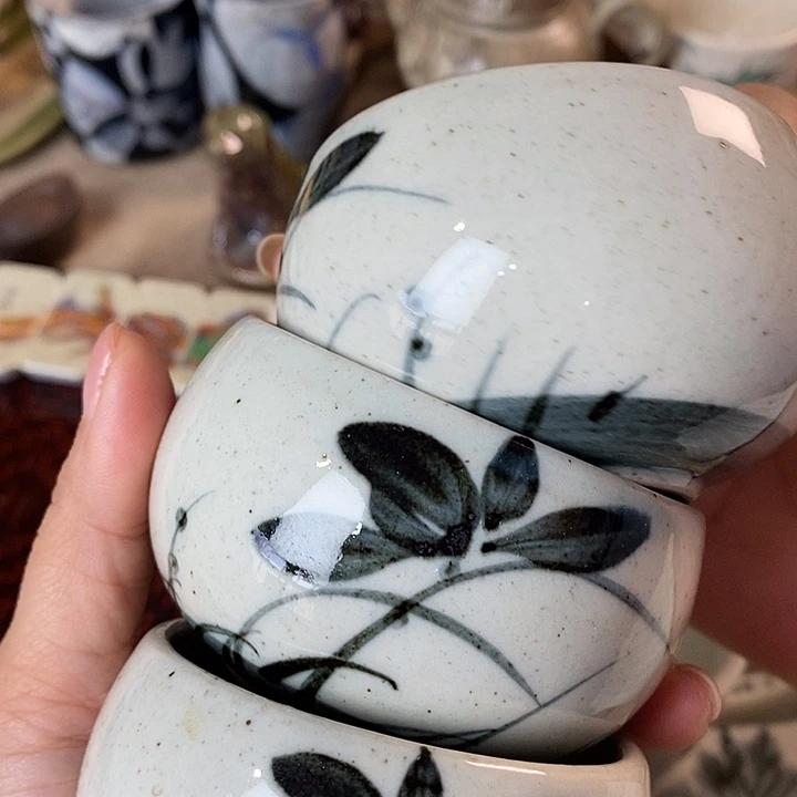 瓷片哈哈哈哈这不是我们喜欢上