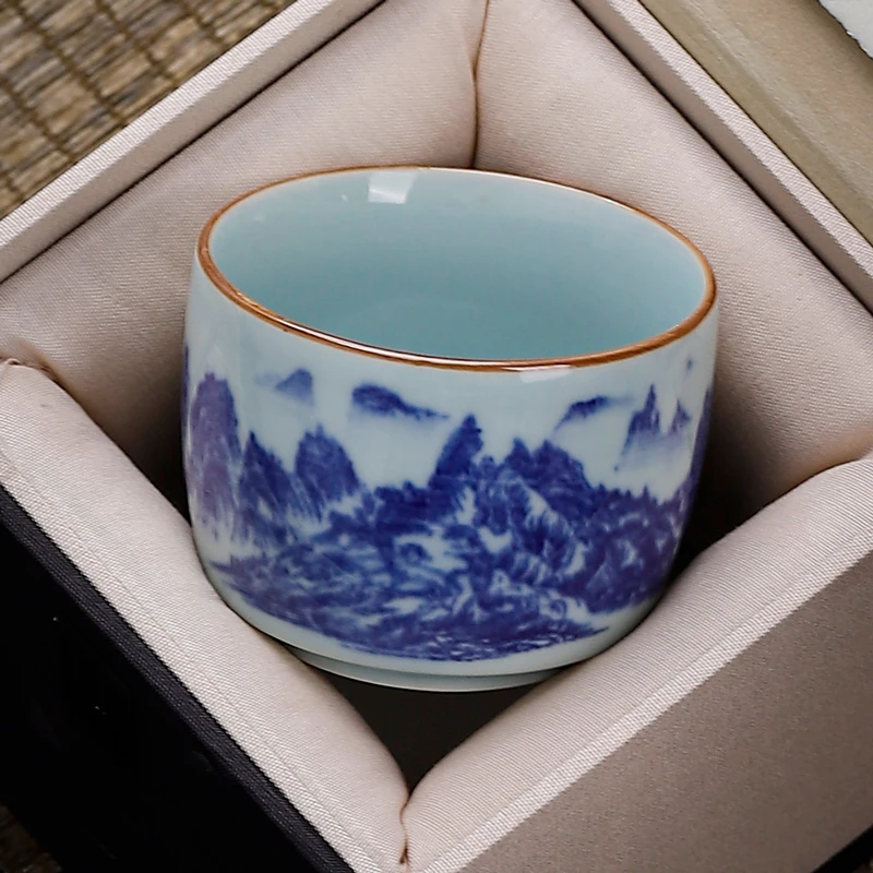 青花茶杯主人杯中式高档网红功夫主人杯家用精美旅行茶杯个人专用
