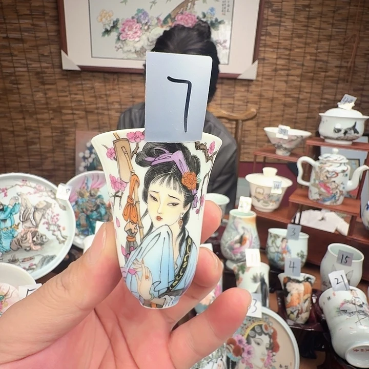 摆件陶景德镇陶瓷学院副院长等职务