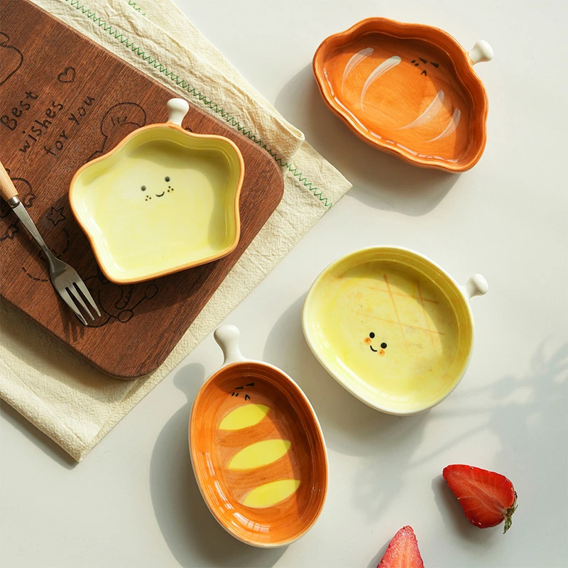 肆月漫寒面包小碟子调料碟可爱醋蘸料碟釉下彩陶瓷家用调味碟4寸