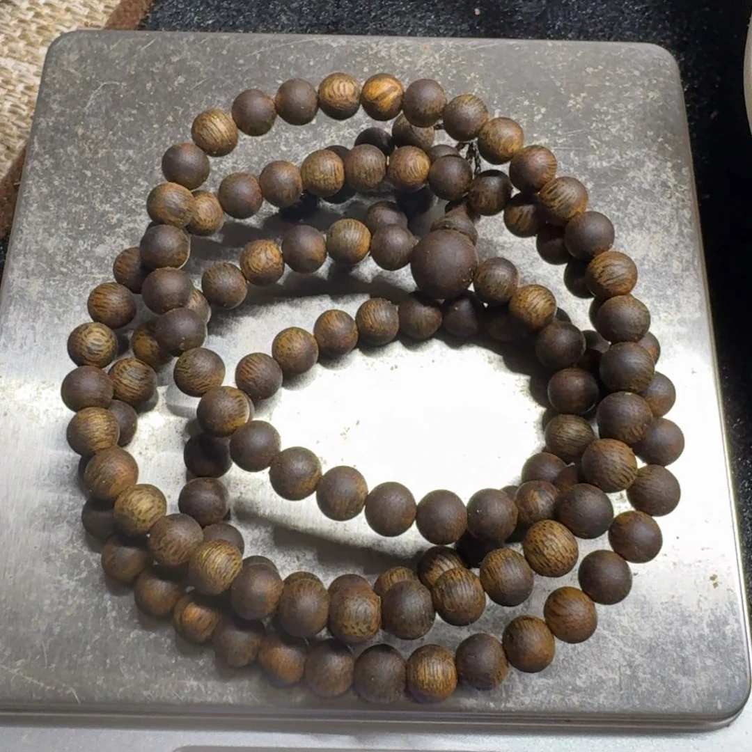 星***旧沉香碎屑沉香圆珠0.6多圈13克