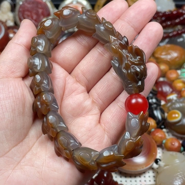 玛瑙/玉髓未镶嵌颈饰