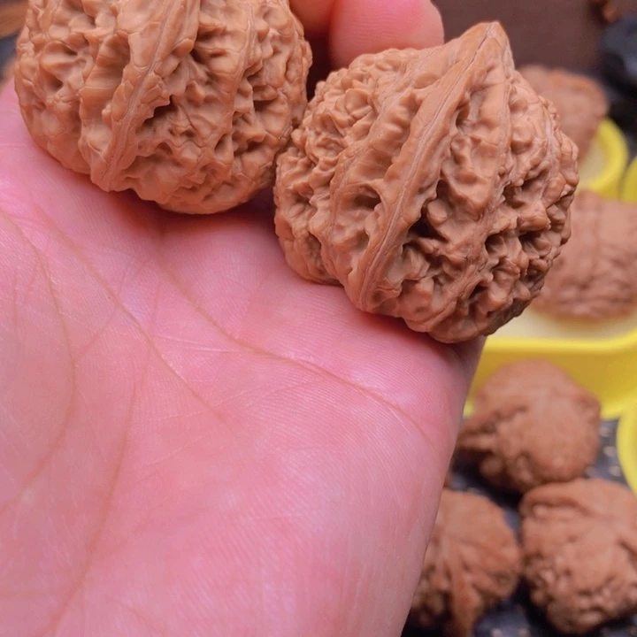 核桃手串/手链平谷粗筋石头41尺