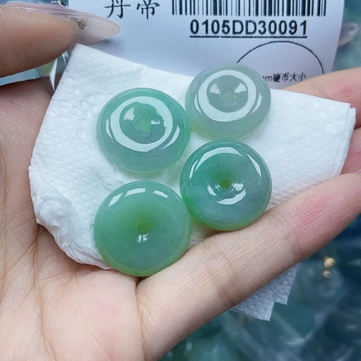 吊坠(不含链)未镶嵌翡翠?***?