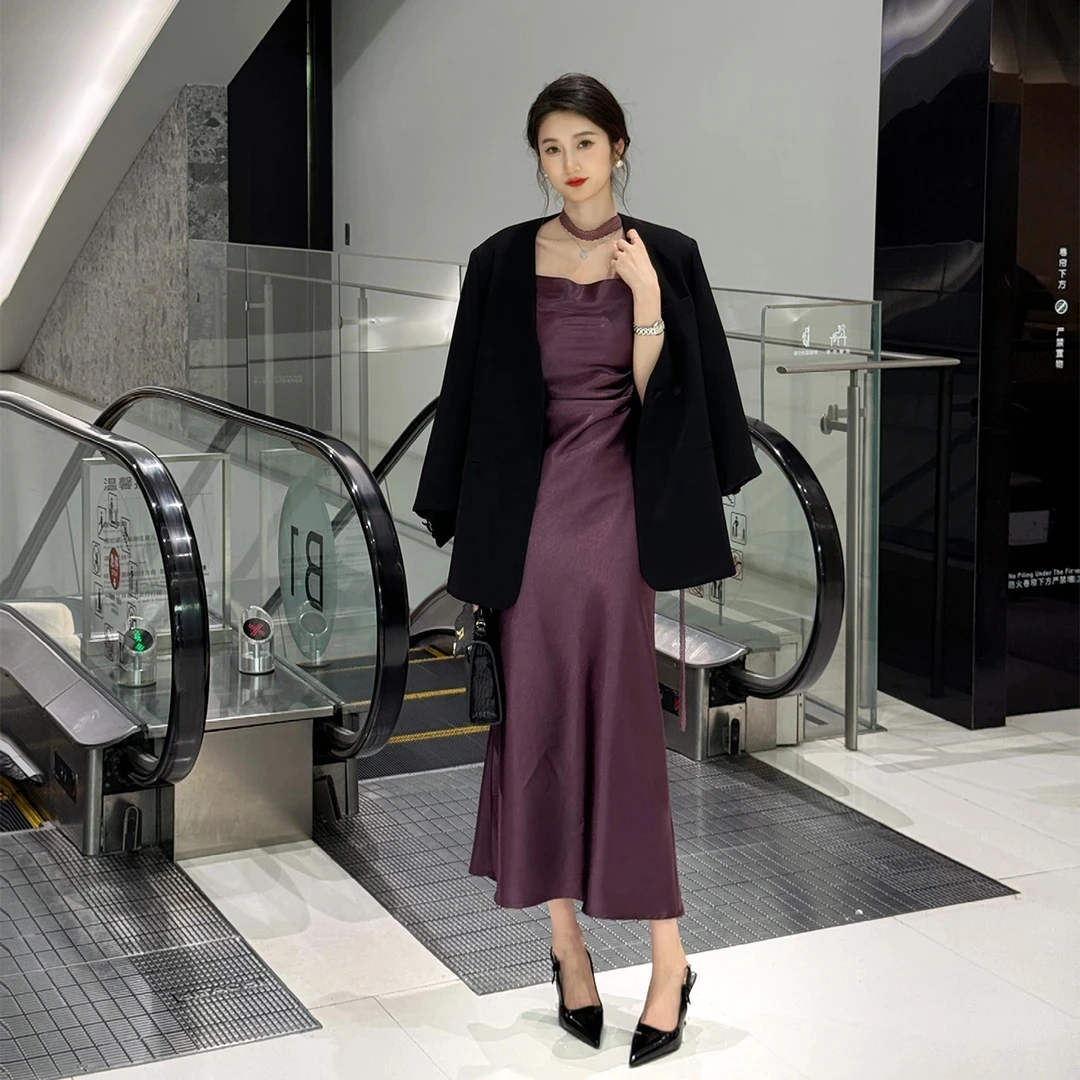 【现货】 2025春季新款显瘦百搭长款吊带连衣裙休闲西装外套女套装