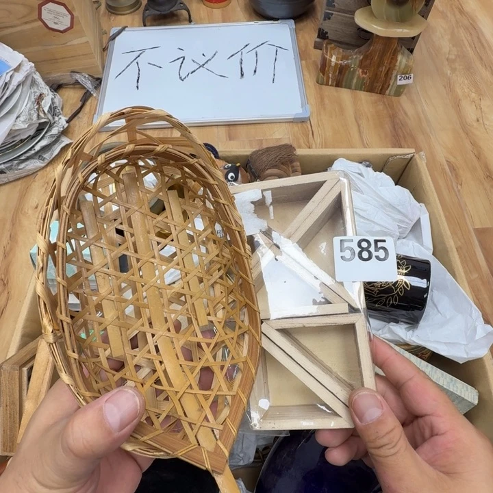 瓷片工艺品摆件瓷器摆件正能量
