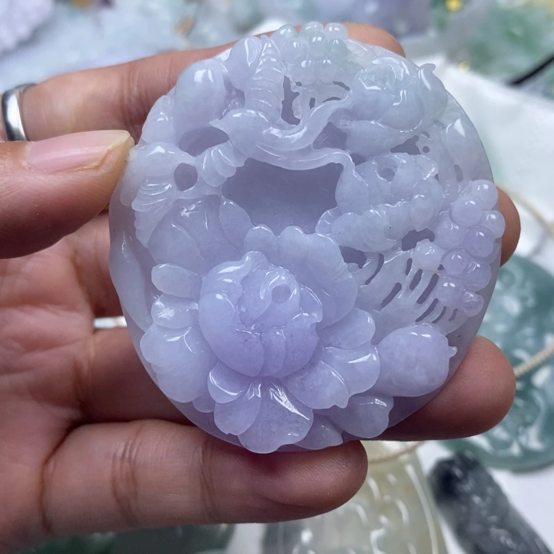 颈饰未镶嵌翡翠感****翡翠