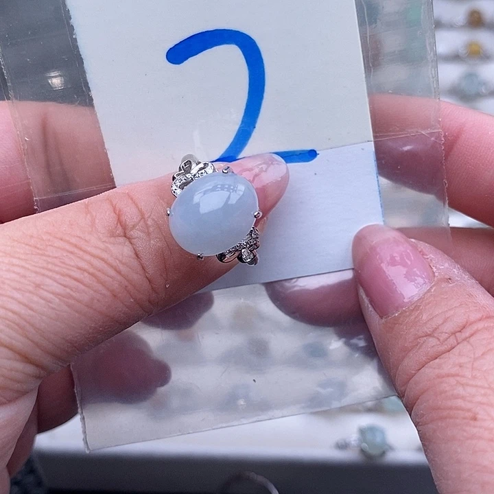 未镶嵌戒指翡翠缅甸