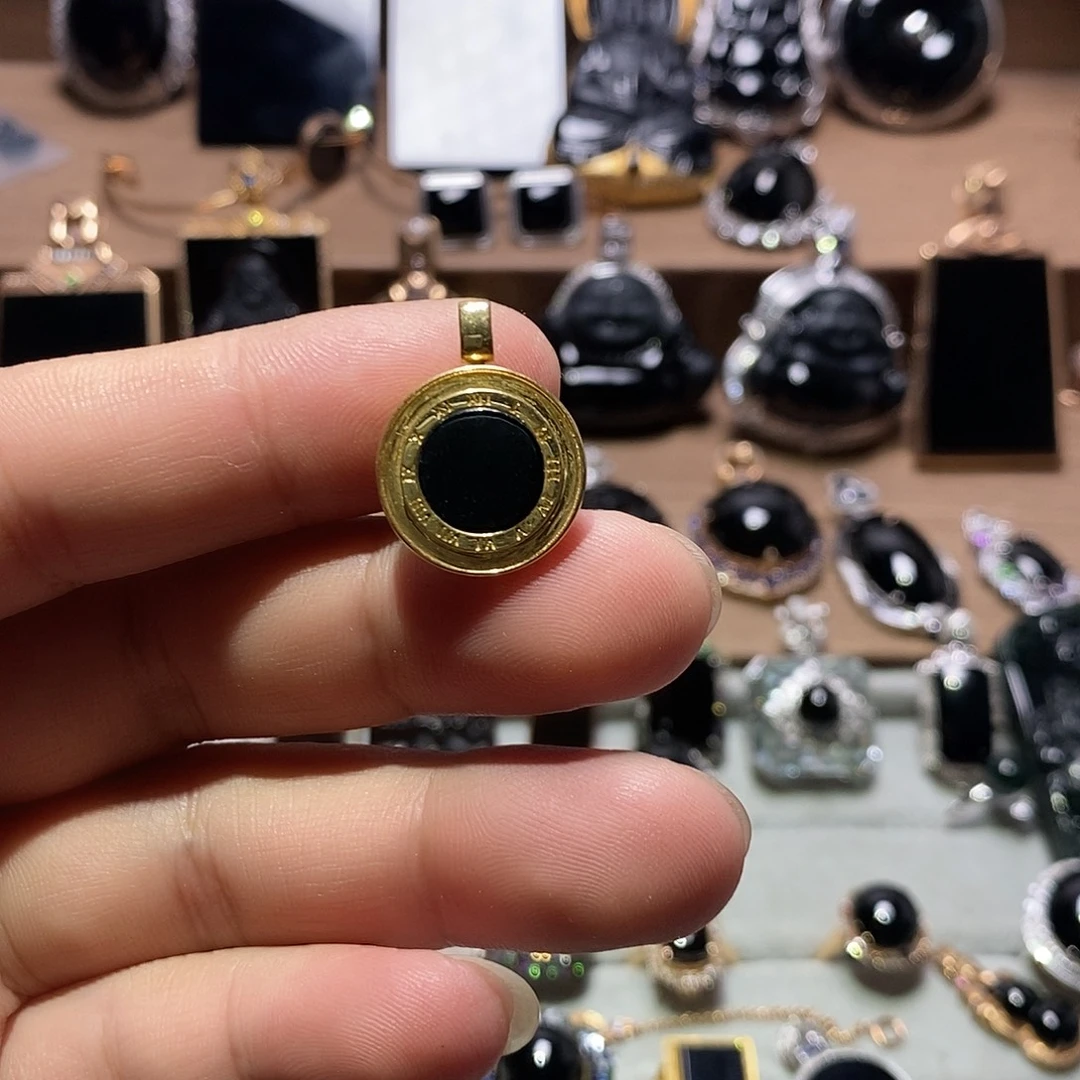 吊坠(不含链)18K金镶嵌翡翠