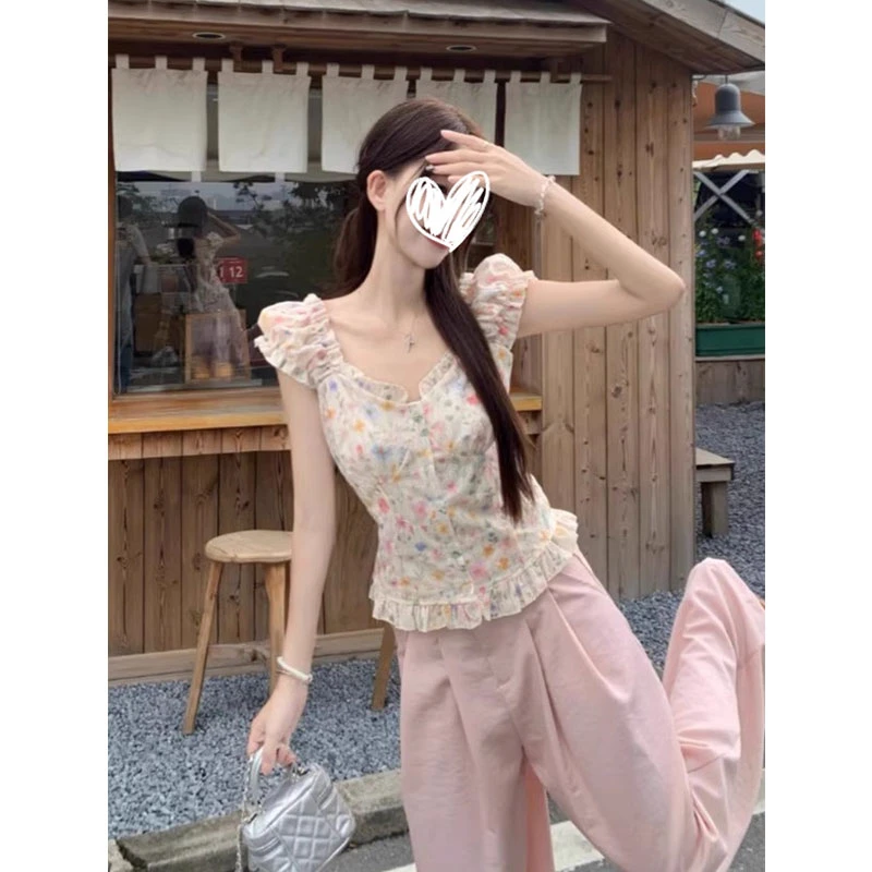 好听鸭温柔风甜美碎花小飞袖衬衫女夏季收腰修身显瘦方领短款小上