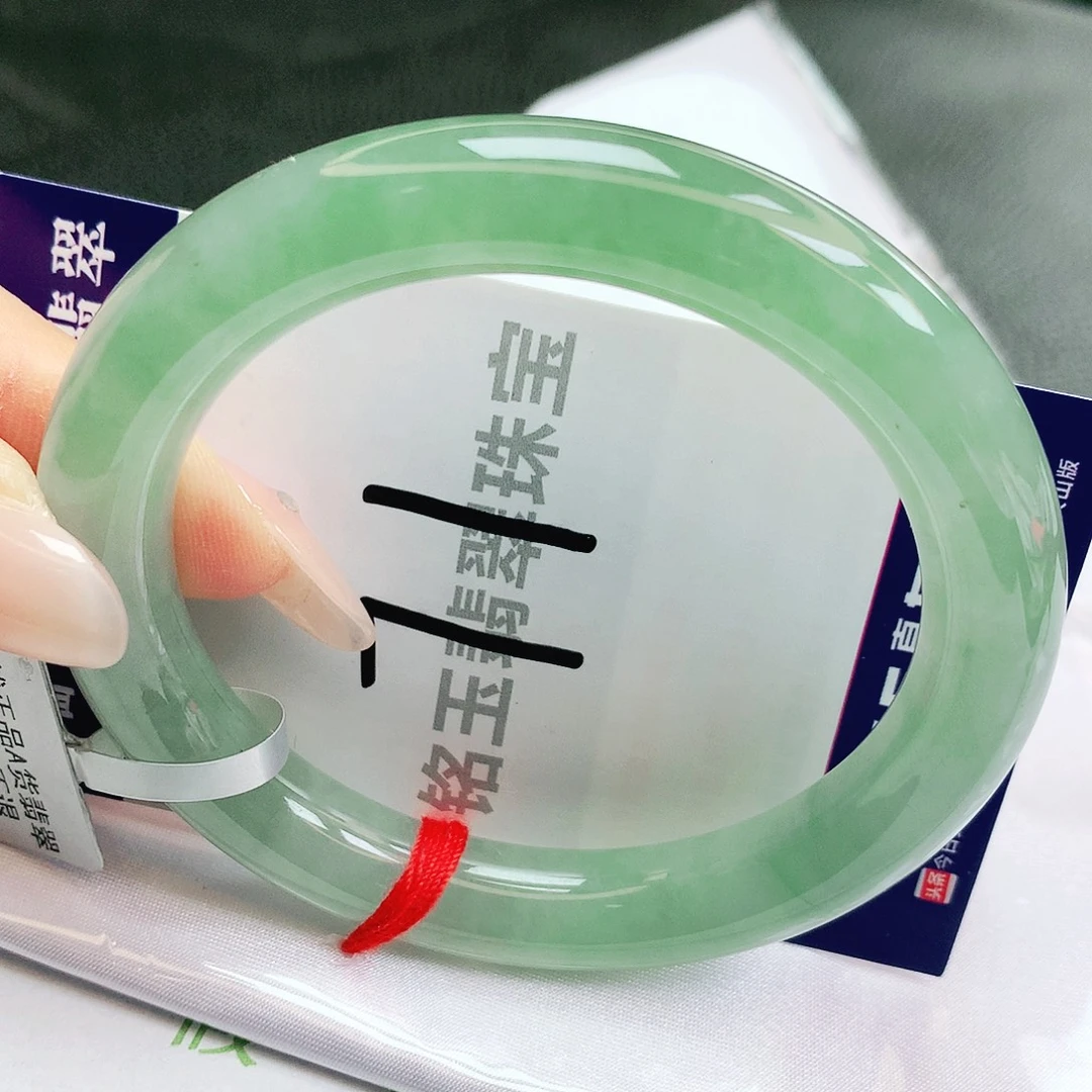 翡翠未镶嵌手镯缅甸天然a货翡翠手镯