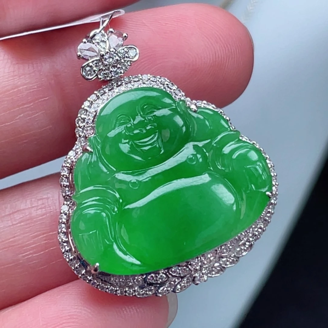 颈饰18K金镶嵌翡翠佛公