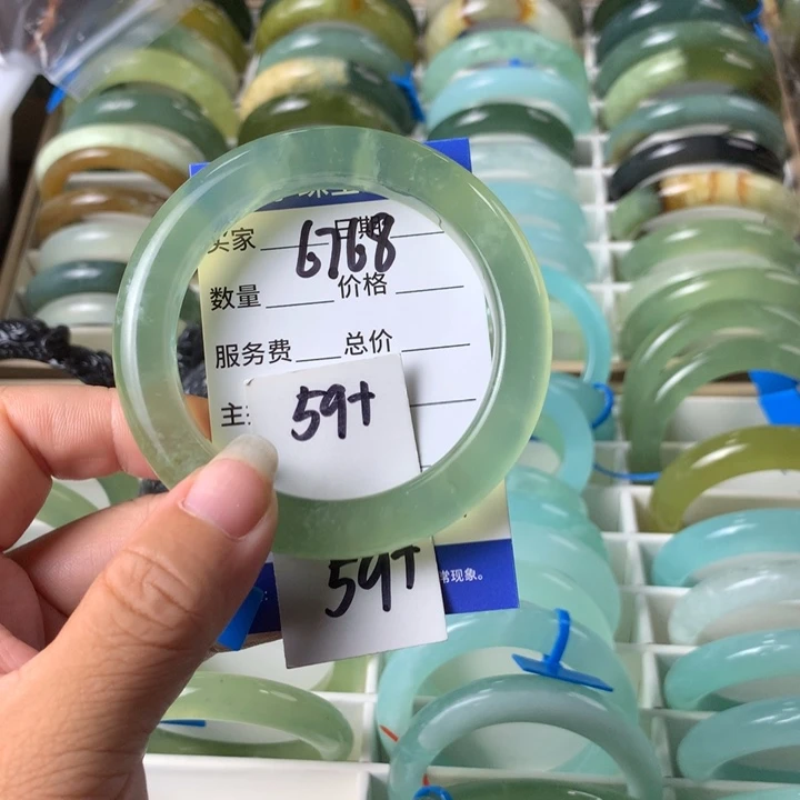 未镶嵌蛇纹石玉手镯6768