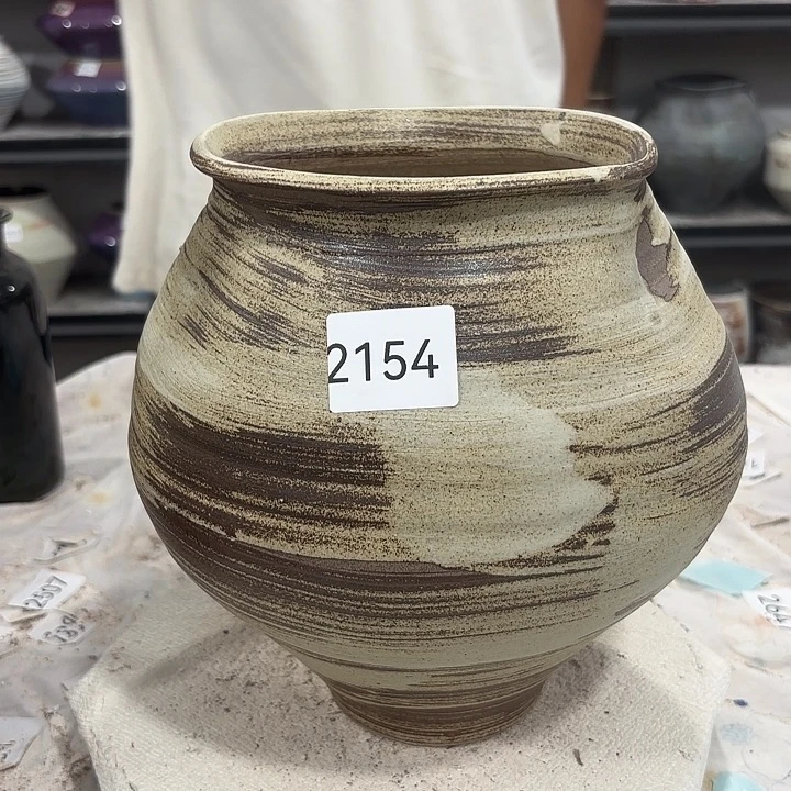 摆件高23，口14，2154，无孔