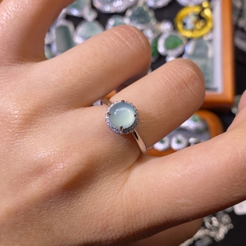 【闪购商品】翡翠颈饰未镶嵌天然