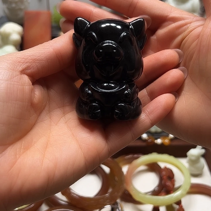 蛇纹石玉手把件未镶嵌