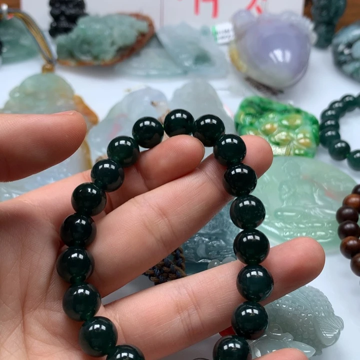 翡翠颈饰未镶嵌保真天然A货翡翠