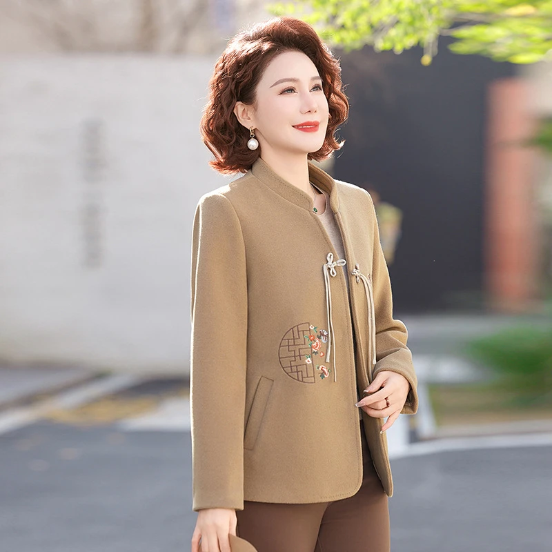 气质妈妈春秋装中式毛呢外套2025春款中老年女夹克时尚中年上衣