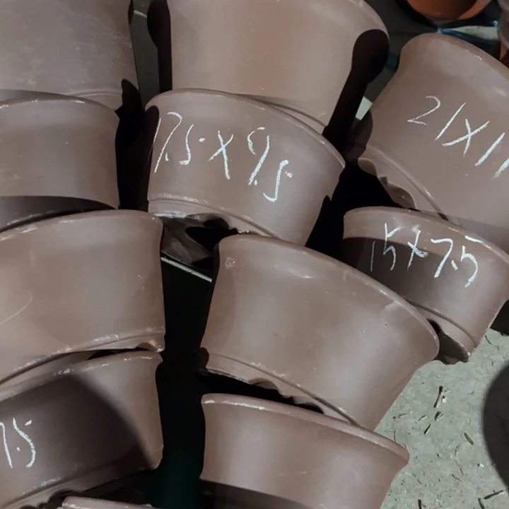 紫砂花盆100-12。  组合。