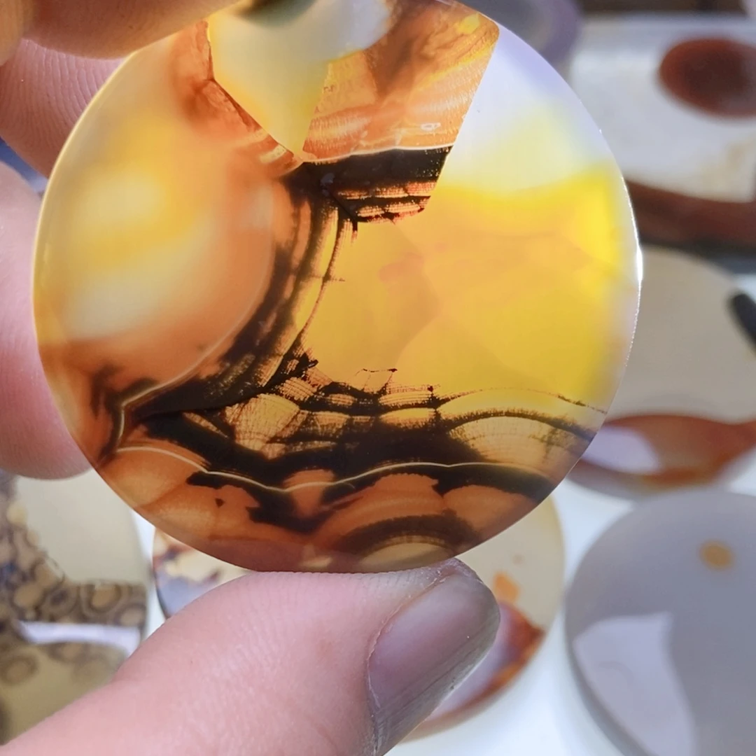 【闪购商品】玛瑙/玉髓颈饰未镶嵌黄*忠