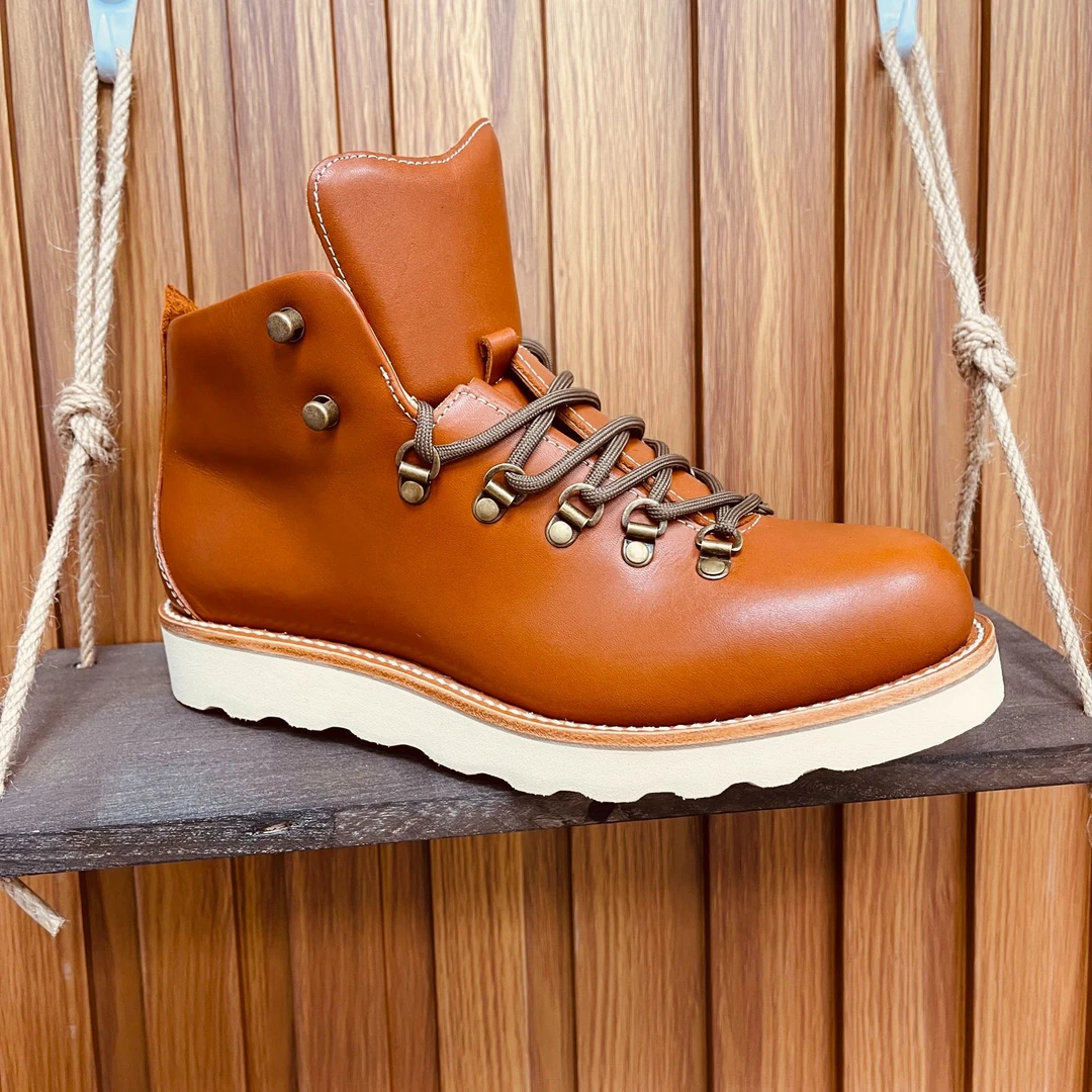 山脉之光 固特异工艺 日落黄油蜡皮 工装靴 机车 复古版本