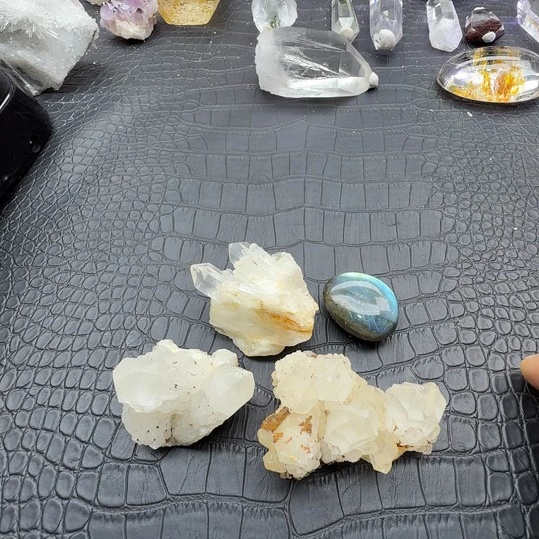 石材天然水晶摆件
