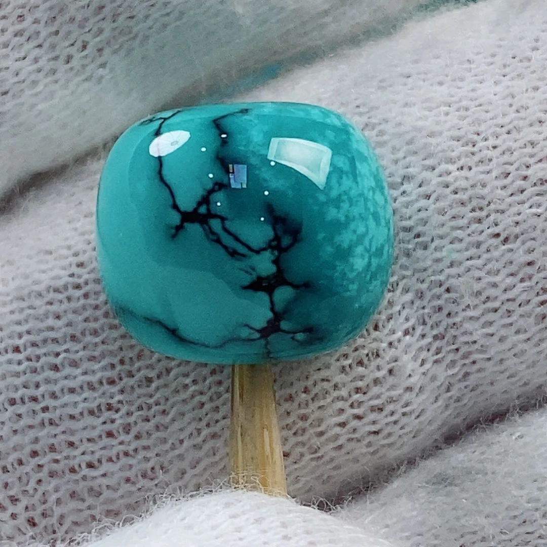 未镶嵌绿松石珠宝奇石O****紫