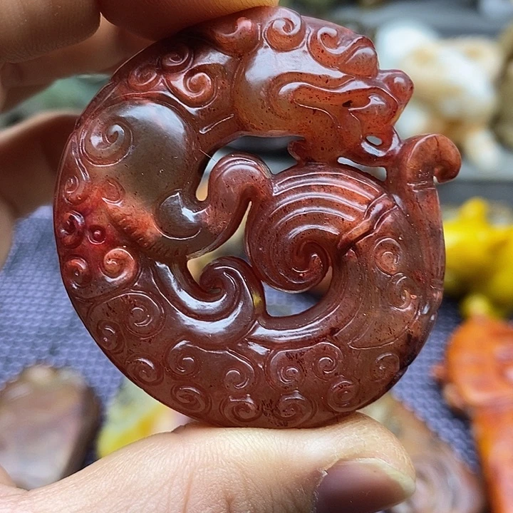 未镶嵌蛇纹石玉颈饰