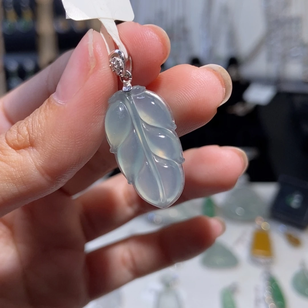 翡翠银S925镶嵌颈饰纯天然缅甸翡翠A货叶子