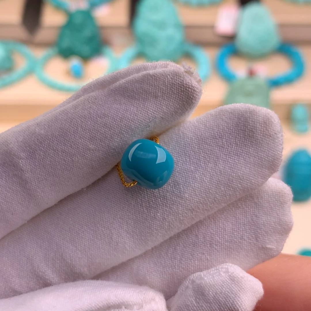 绿松石珠宝奇石未镶嵌9.3*7.5mm