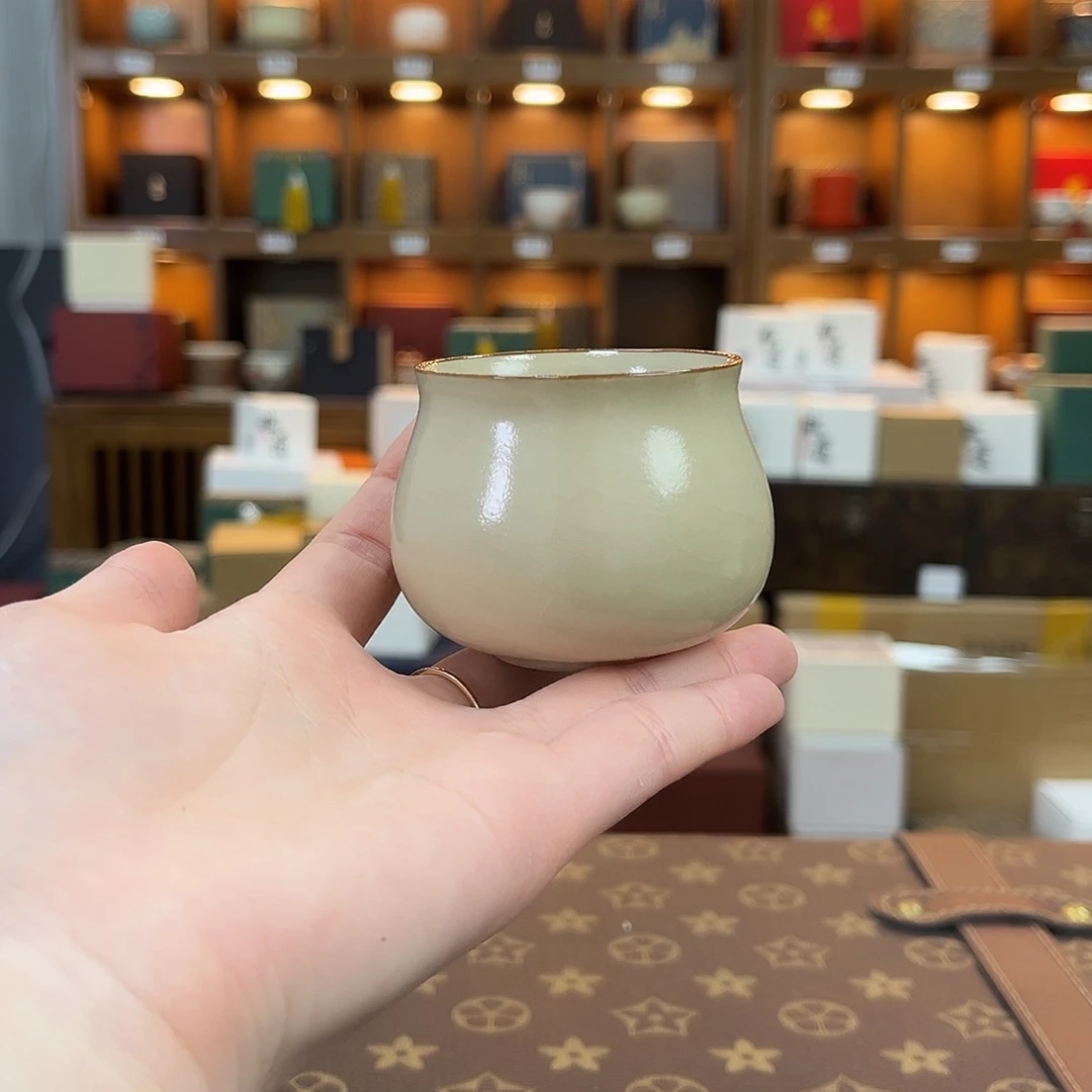 杯子哈哈哈哈哈哈哈哈哈