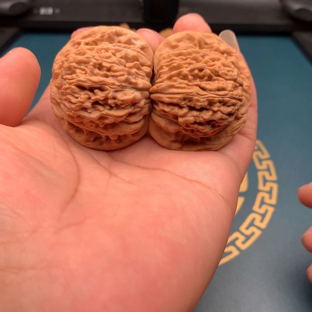 文玩核桃把件45全品四座楼358