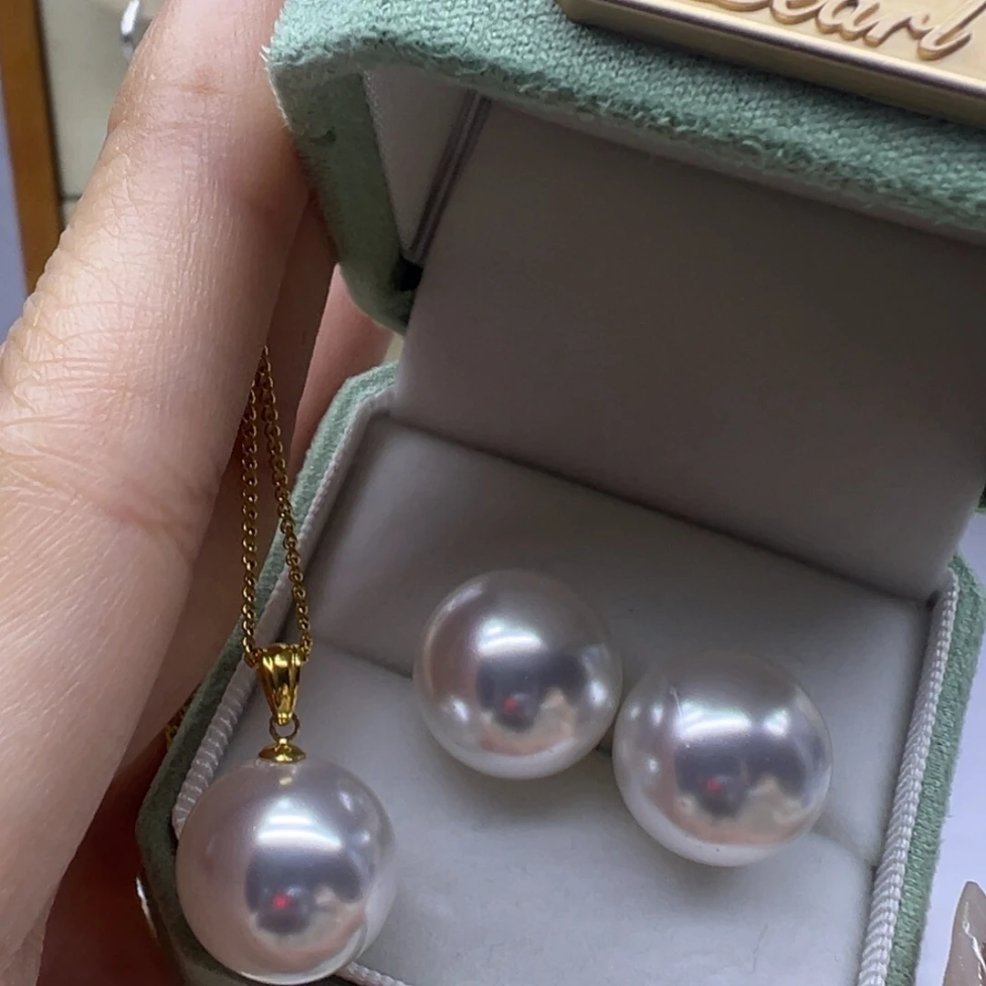 吊坠(赠链)18K金镶嵌淡水珍珠