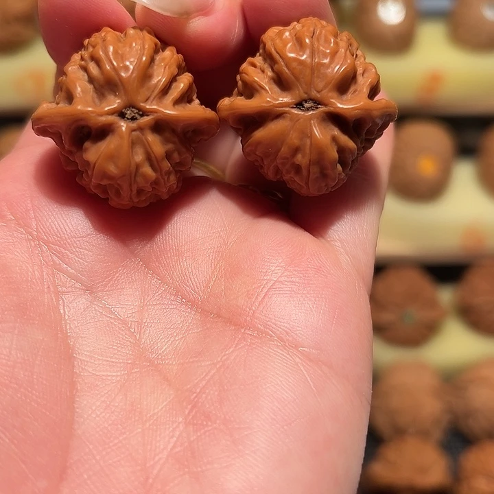 桃核把件精品磨盘30尺