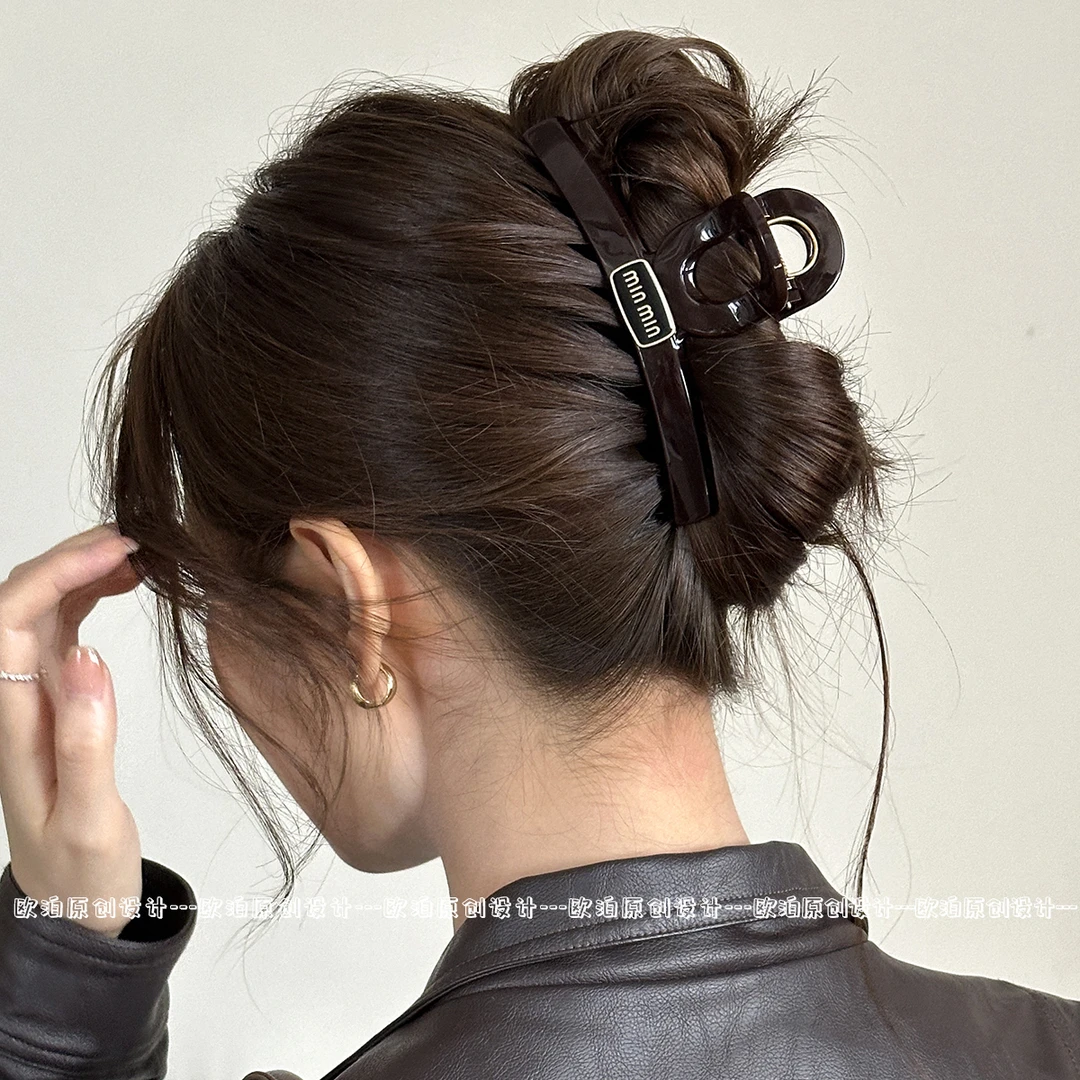 高品质进商场2025新款高级优雅精致气质简约加宽版新娘抓夹313