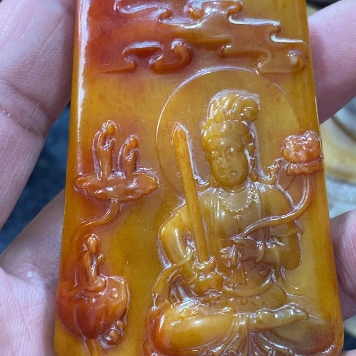 滴血莲花菩提吊坠