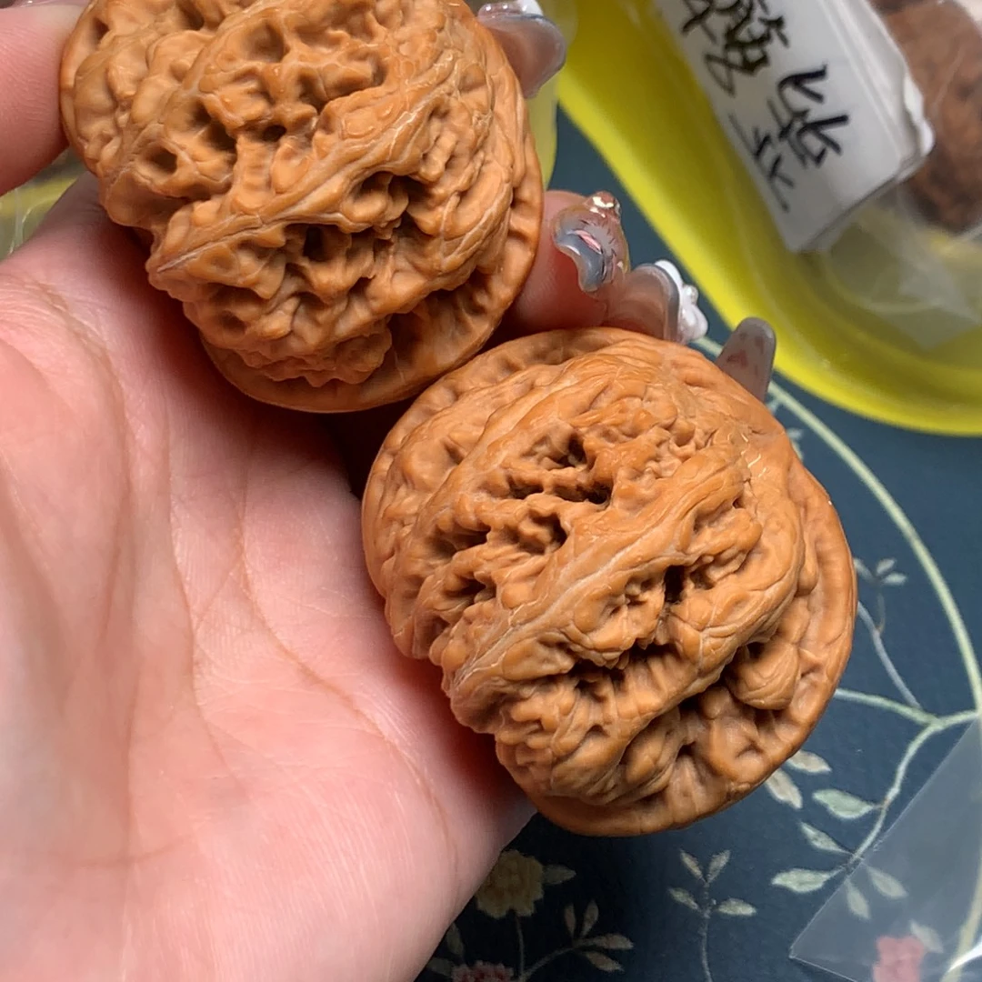 帅***。把件文玩核桃47-29282-8