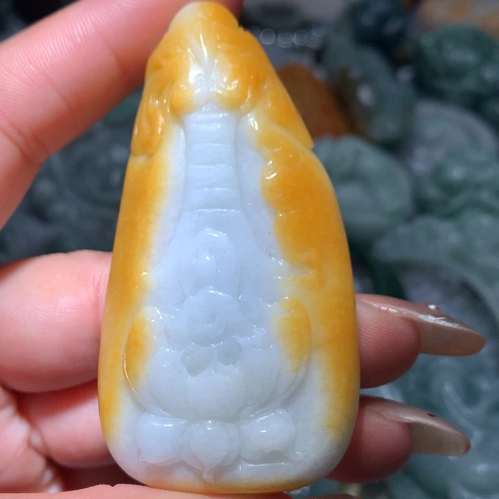翡翠未镶嵌颈饰保真天然A货翡翠