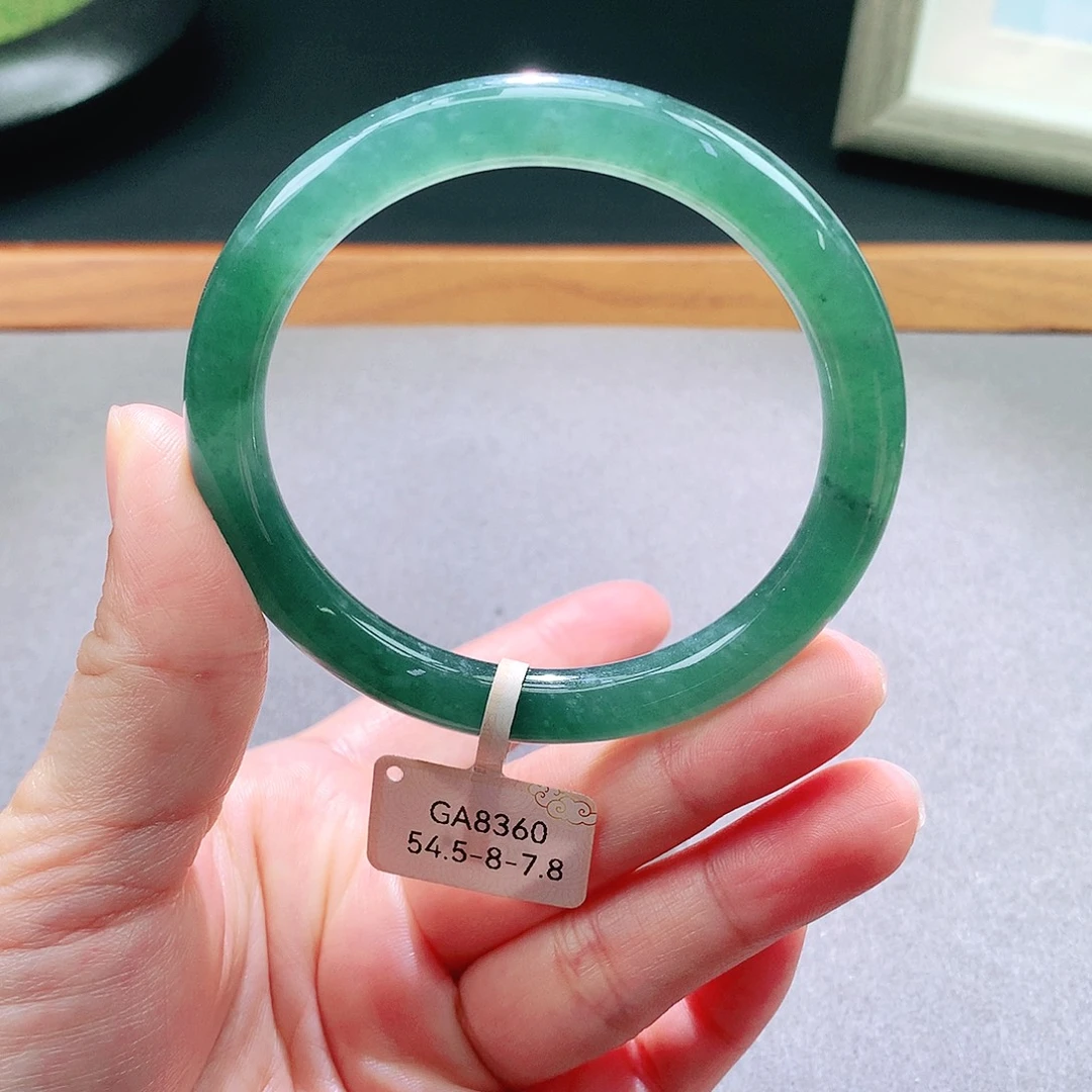 翡翠未镶嵌手镯天然翡翠手镯a货