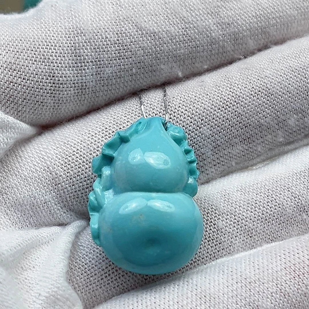 L***y绿松石未镶嵌配饰