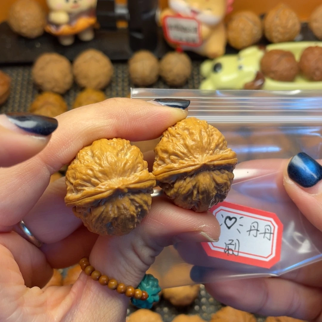 ˋ***丹文玩核桃吊坠30尺全品小龙珠