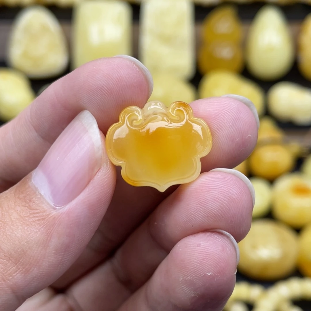 琥珀未镶嵌裸石琥珀蜜蜡
