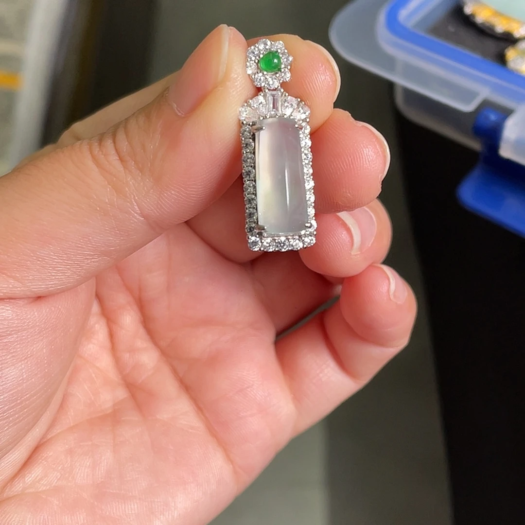 翡翠银S925镶嵌颈饰
